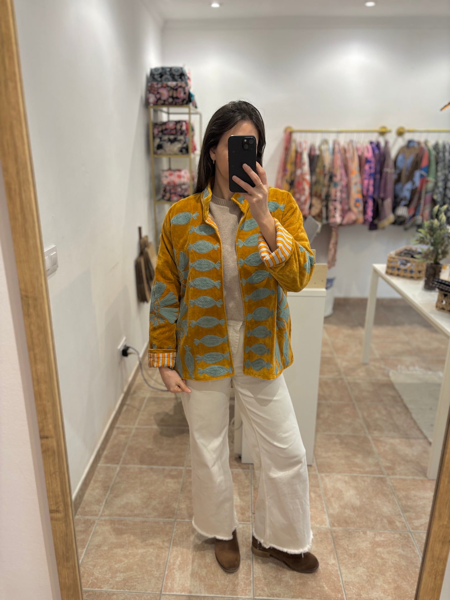 Chaqueta velvet bordada