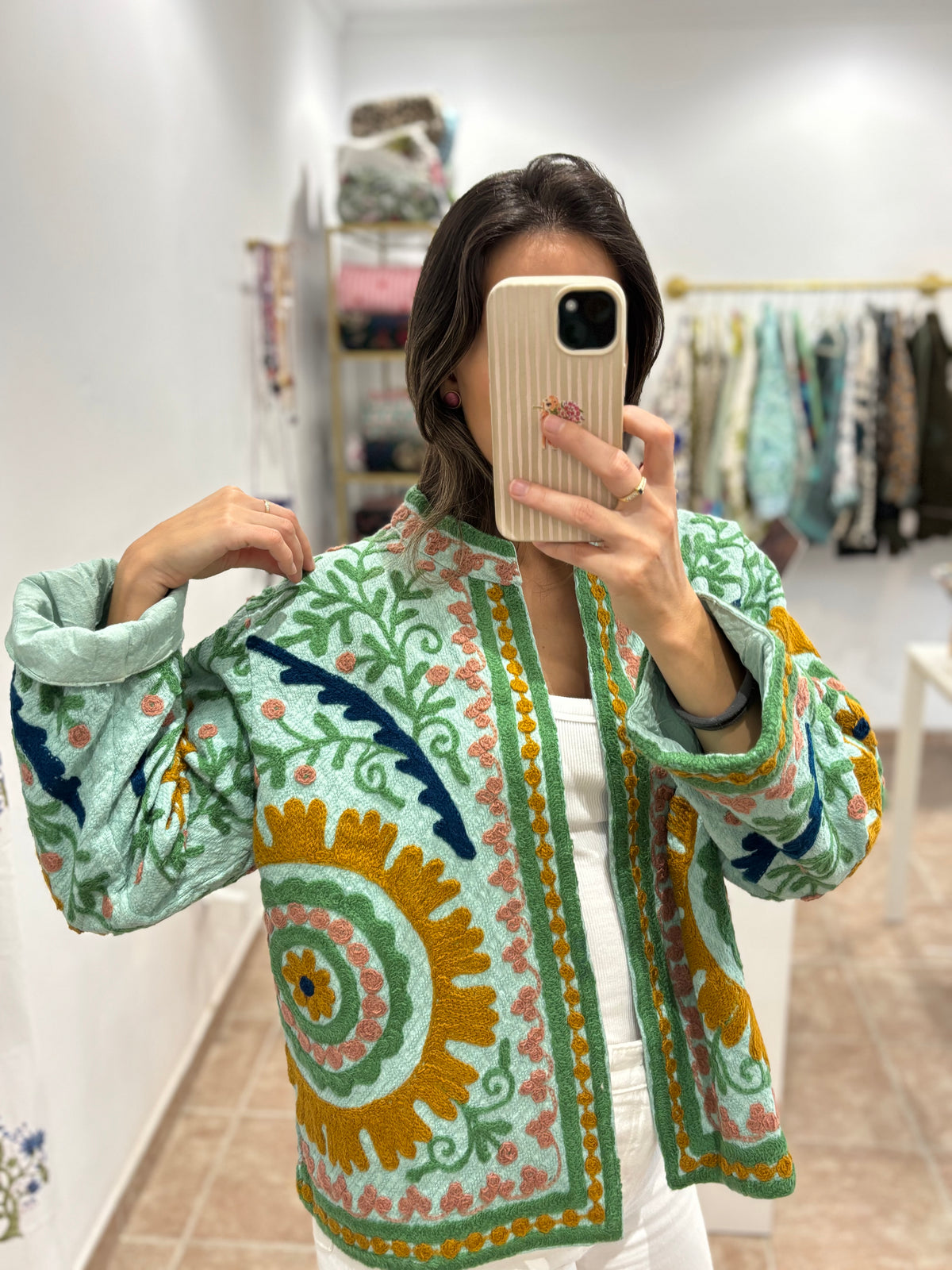 Chaqueta bordada