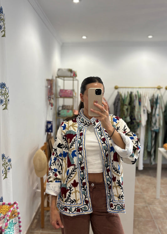 Chaqueta tnt bordada