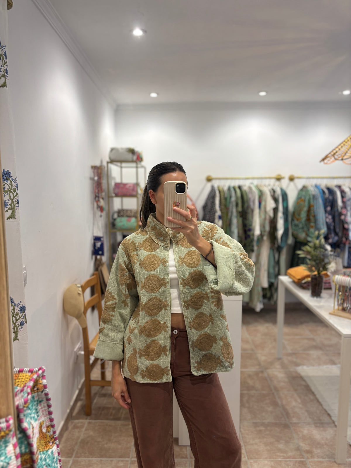 Chaqueta tnt bordada