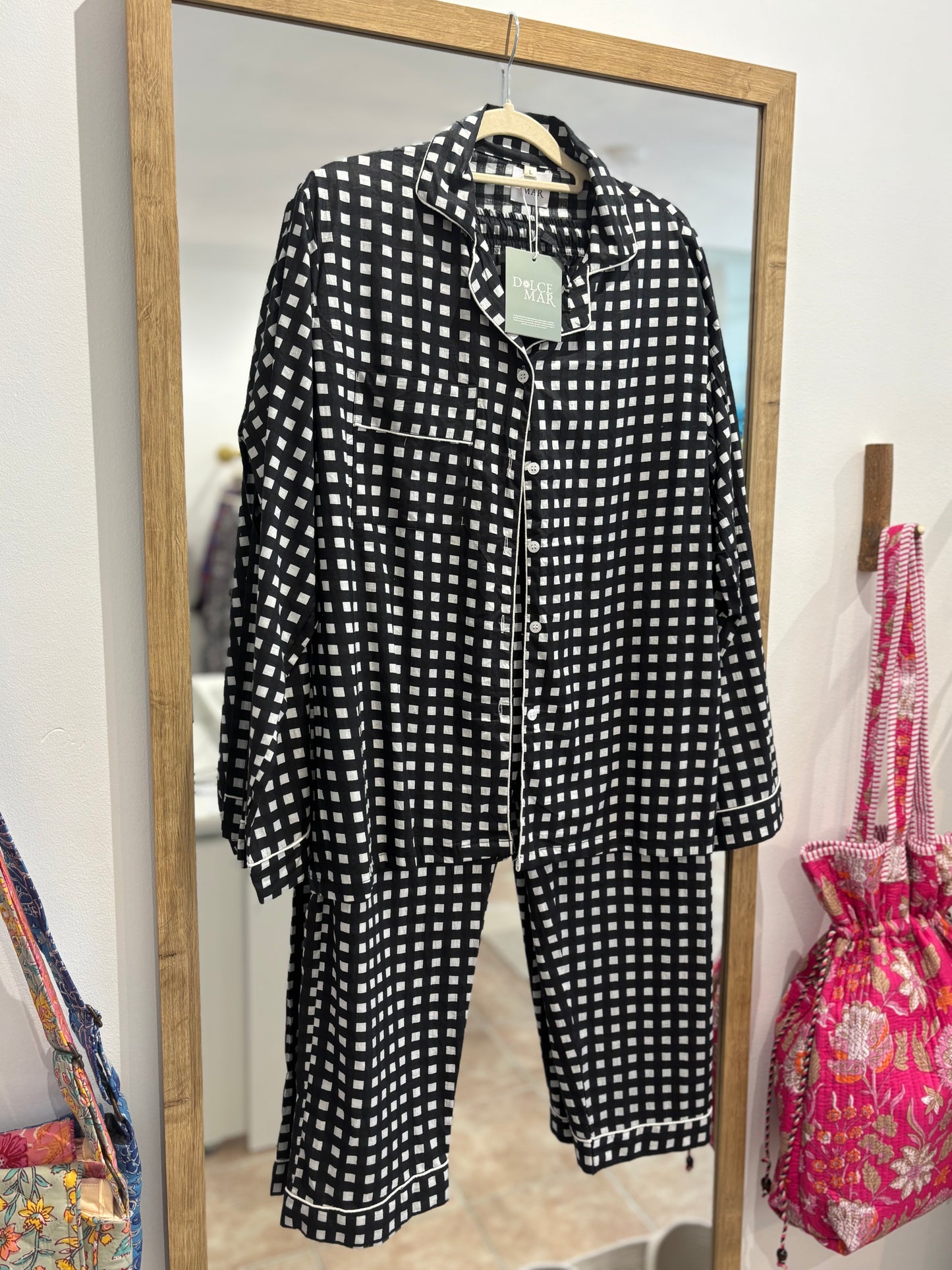Pijama con pantalón