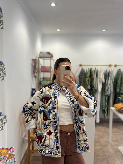 Chaqueta tnt bordada