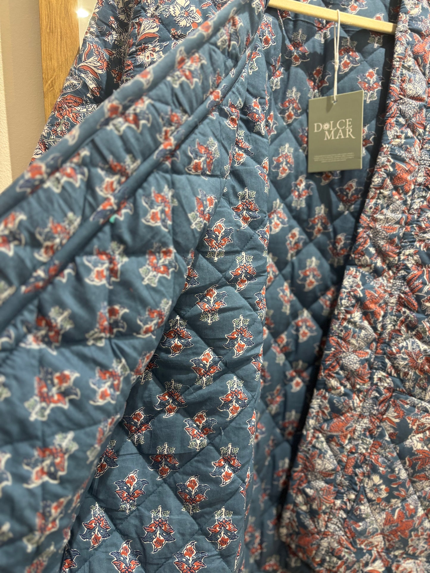 Chaqueta reversible LIV