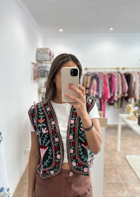 Chaleco bordado reversible