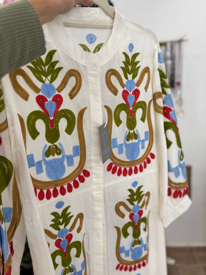 Vestido bordado
