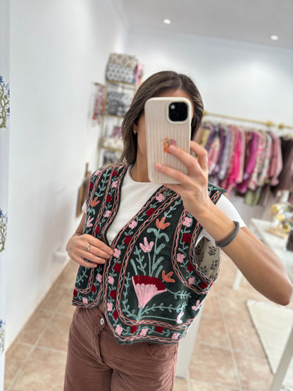 Chaleco bordado reversible