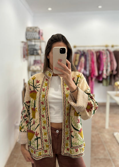 Chaqueta tnt bordada