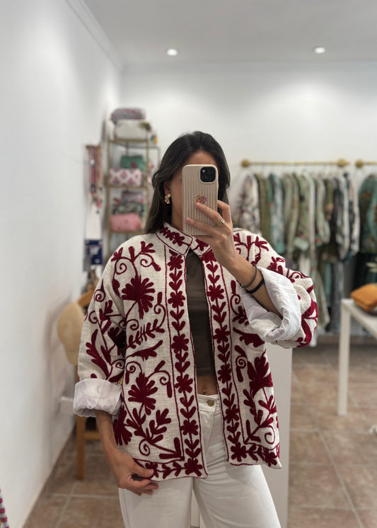 Chaqueta tnt bordada