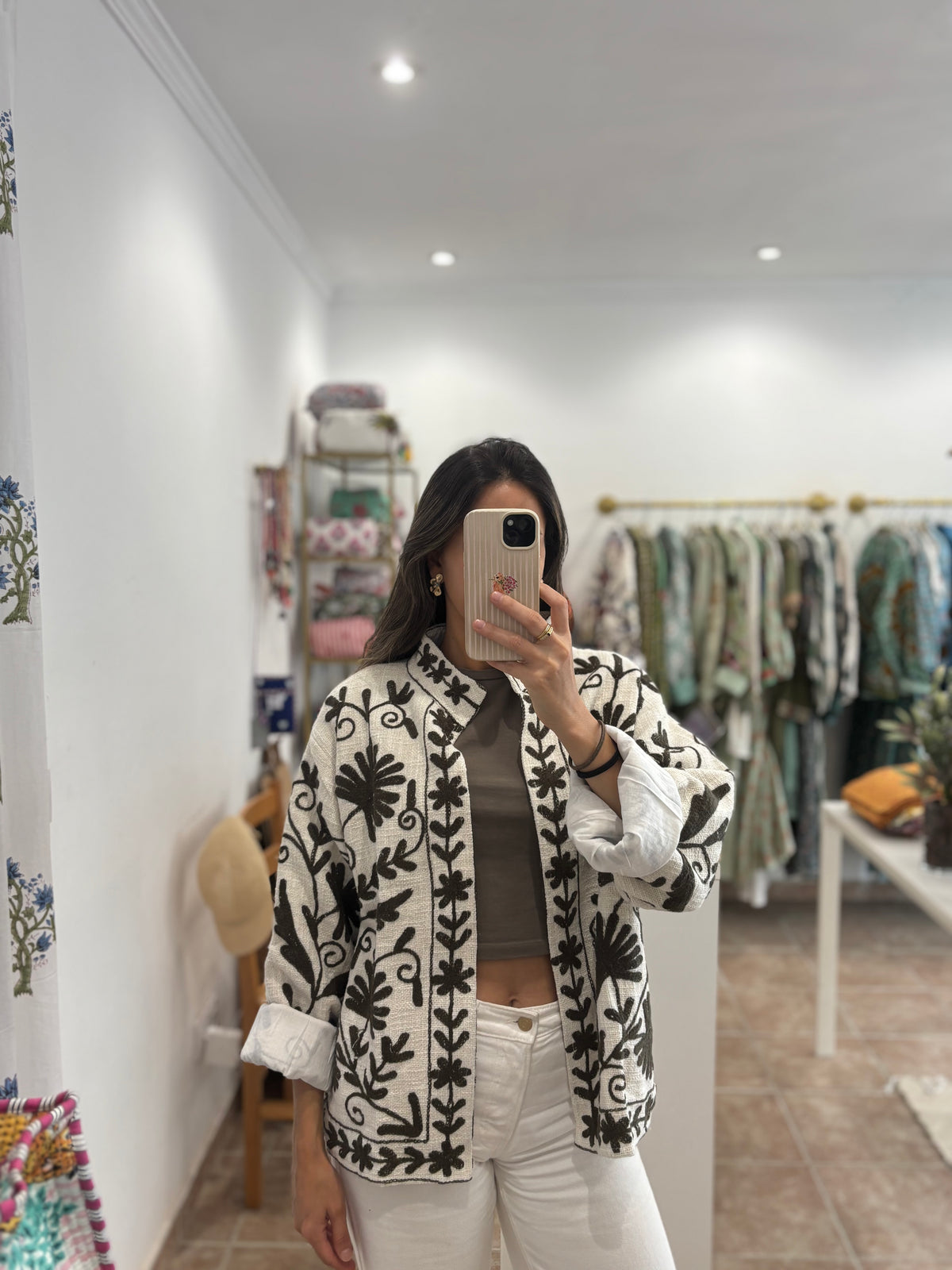 Chaqueta tnt bordada
