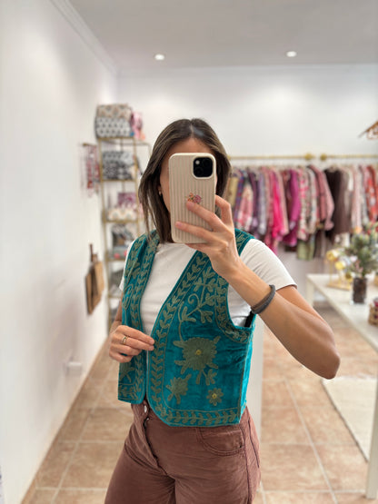Chaleco bordado reversible