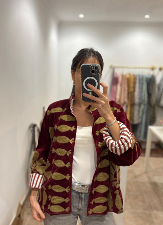 Chaqueta bordada