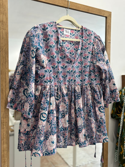 blusa Emiliy