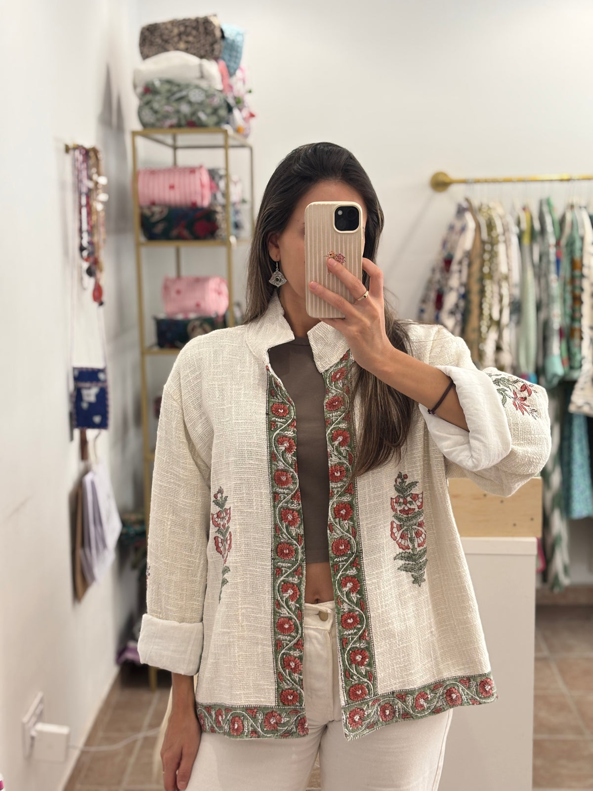 Chaqueta de algodón pintada a mano