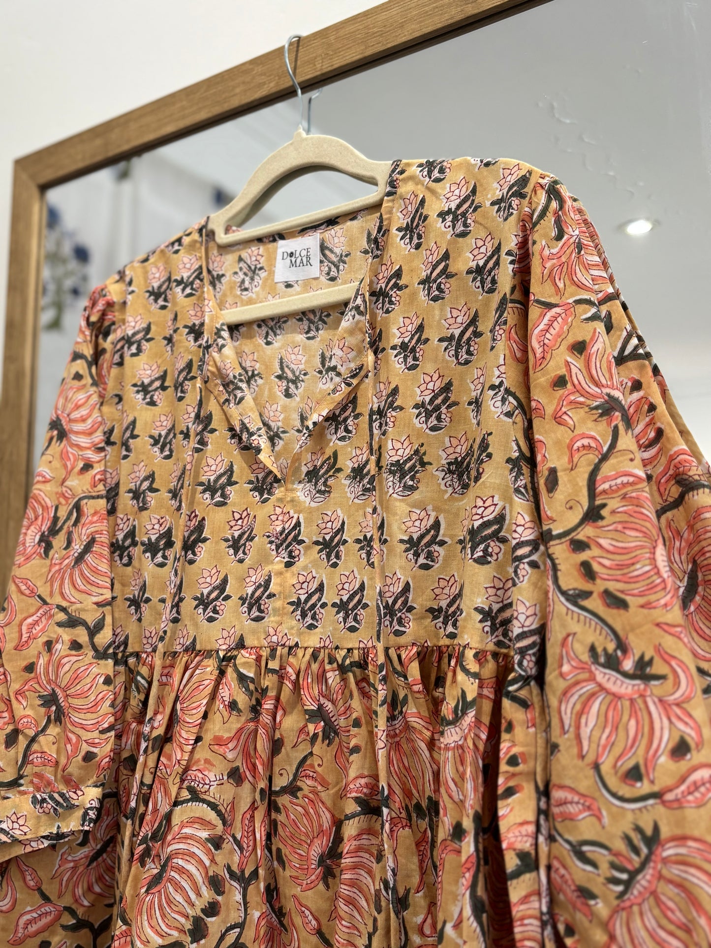 blusa Emiliy