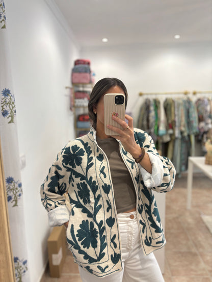 Chaqueta tnt bordada