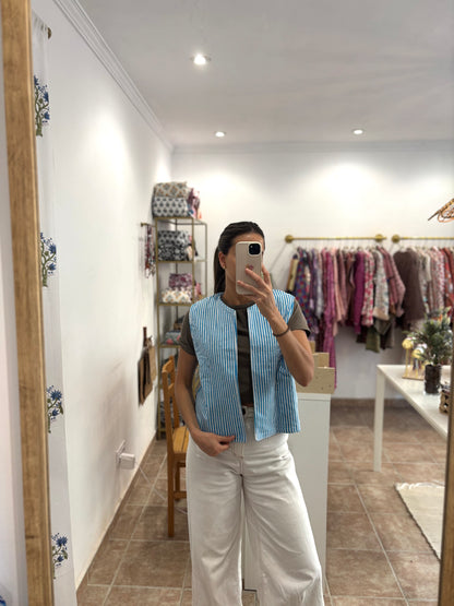 Chaleco bordado reversible