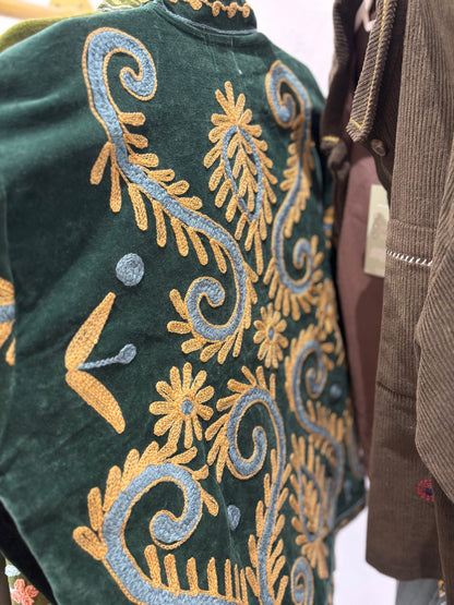 Chaqueta terciopelo bordada